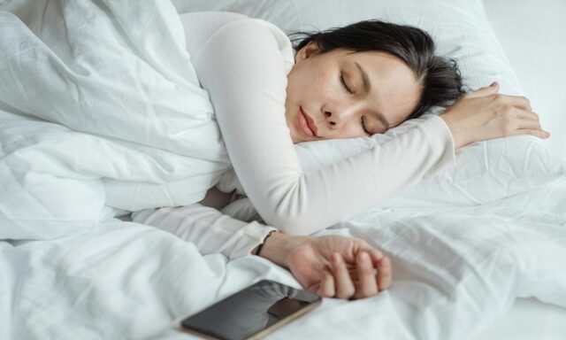 Irregular Sleep Linked to Increased Risk of Heart Attack and Stroke, Study Shows Pulse news network