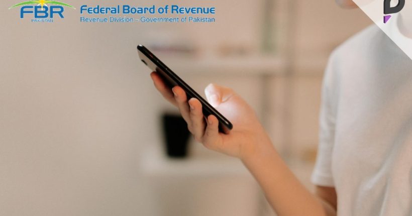 Pakistan Imposes Ban on Bringing Commercial Goods, Allows One Mobile Phone per TraPULSE NEWS NETWORK Pakistan Imposes Ban on Bringing Commercial Goods, Allows One Mobile Phone per TraPULSE NEWS NETWORK