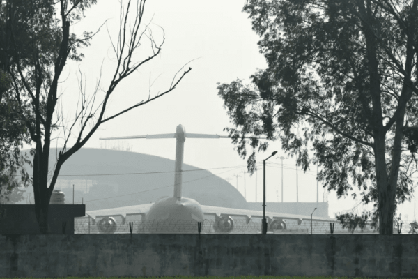 Deported Indian migrants (1) Deported Indian migrants